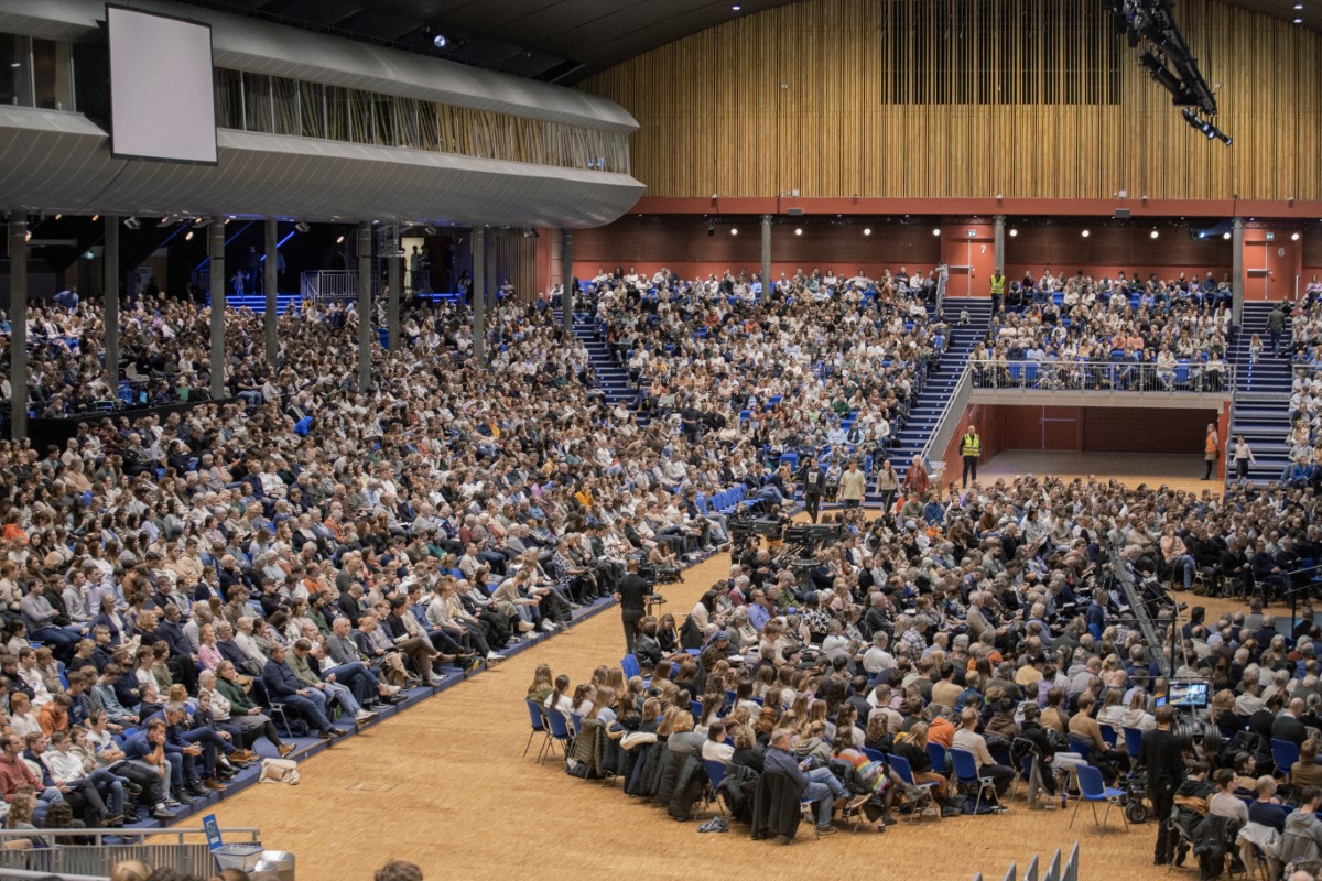Bijna 10.000 mensen vanuit de hele wereld waren afgereisd naar Oslofjord Convention Center. Foto: A. Nielsen.